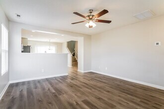 6412 Guard Hill Dr in Raleigh, NC - Building Photo - Building Photo