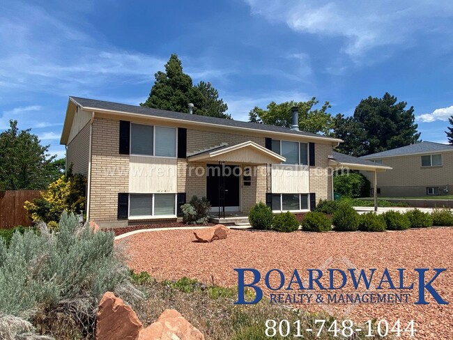 451 8120 S in Sandy, UT - Building Photo - Building Photo