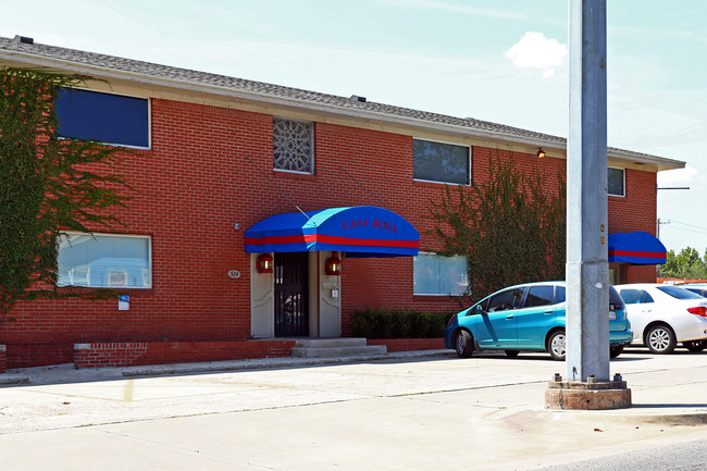 Casa Rosa Apartments in Oklahoma City, OK - Foto de edificio - Building Photo