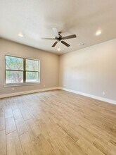 7206 State Hwy 16 S in Bandera, TX - Building Photo - Building Photo