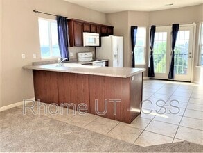 114 Bella Monte Dr in Draper, UT - Building Photo - Building Photo