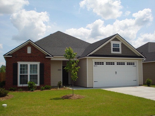 property at 3925 Glen Laurel Dr S