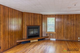 408 Summit Ave in Manhattan, KS - Building Photo - Building Photo