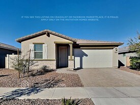 17660 W Fetlock Trl in Surprise, AZ - Building Photo