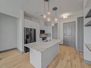 2700 Old Denton Rd, Unit Unit 3347 in Carrollton, TX - Foto de edificio - Building Photo