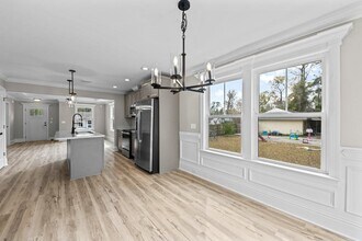 74 Shawnee Trail in Crawfordville, FL - Building Photo - Building Photo