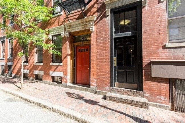 property at 57 Myrtle St