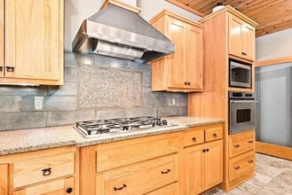 28125 Sunny Beach Rd in Grand Rapids, MN - Building Photo - Building Photo