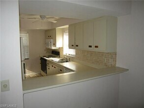 10011 Maddox Ln in Bonita Springs, FL - Building Photo - Building Photo