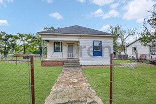 309 Park St in Longview, TX - Building Photo