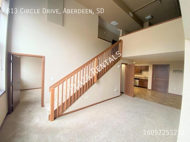 property at 214 S Kline St