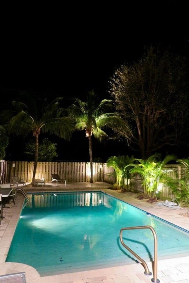 619 NE 7th Ave in Delray Beach, FL - Building Photo - Building Photo