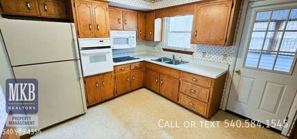 2826 Sample Ave SE in Roanoke, VA - Building Photo - Building Photo