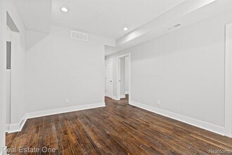 2282 Belvidere St in Detroit, MI - Foto de edificio - Building Photo