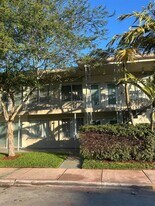 801 15th St in Miami Beach, FL - Building Photo