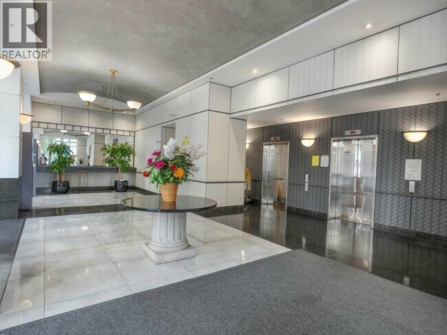 438 Seymour St in Vancouver, BC - Building Photo - Building Photo