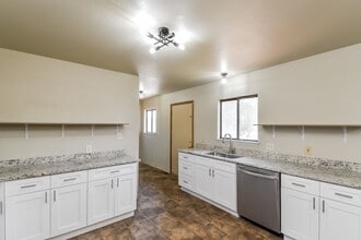 603 W Routt Ave in Pueblo, CO - Building Photo - Building Photo