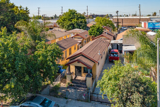 1124 E 28th St in Los Angeles, CA - Building Photo - Building Photo