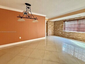 12672 NW 9th Way in Miami, FL - Building Photo - Building Photo