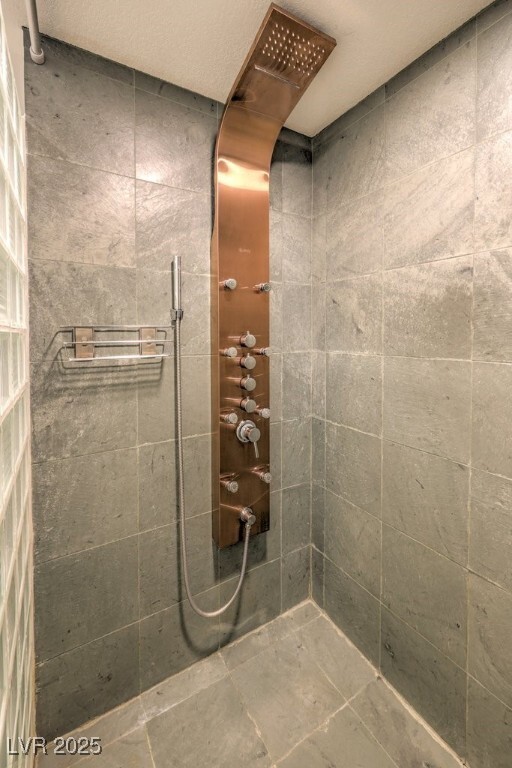 property at 2070 Irwin Cir