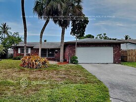 1772 NW 38th St in Oakland Park, FL - Building Photo