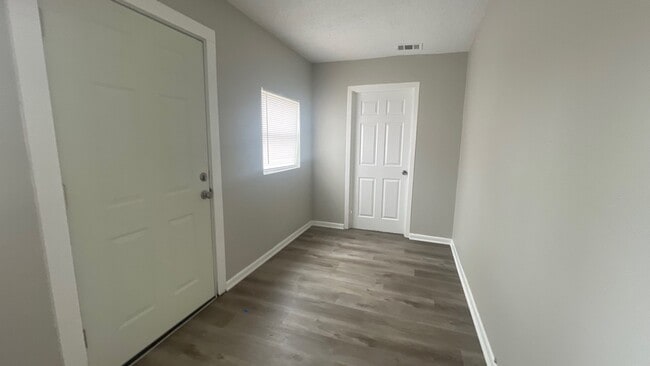 property at 918 3rd Ave S