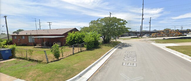 property at 2619 S Sheridan Rd