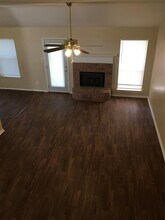 1033 Westgrove Dr in Saginaw, TX - Building Photo - Building Photo