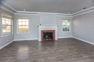 1112 N Myers St in Burbank, CA - Building Photo - Building Photo