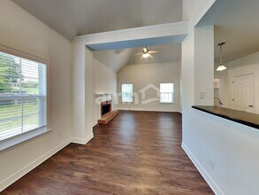 2043 Keene Cir in Spring Hill, TN - Building Photo - Building Photo