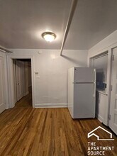 1454 Oak Ave, Unit G in Evanston, IL - Building Photo - Building Photo