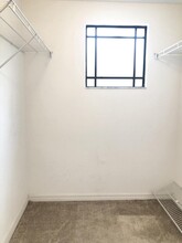 3019 Alcazar Pl-Unit -201 in Palm Beach Gardens, FL - Foto de edificio - Building Photo
