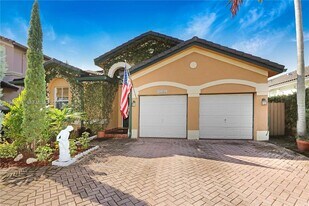 15382 SW 16th Terrace in Miami, FL - Building Photo