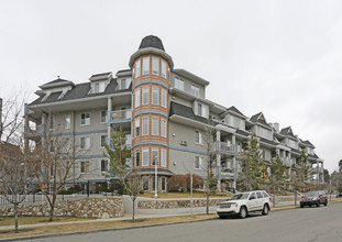 The Waterford in Calgary, AB - Building Photo - Building Photo