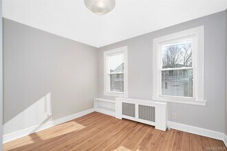 83 Grant St in Port Chester, NY - Building Photo - Building Photo