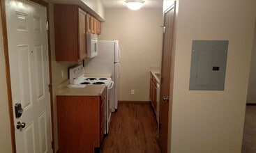 Pinehurst Apartments in Lafayette, IN - Foto de edificio - Building Photo