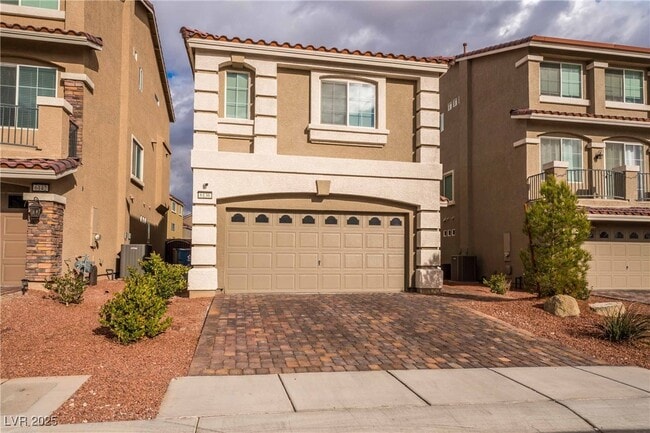 6136 China Bend Rd in Las Vegas, NV - Building Photo - Building Photo