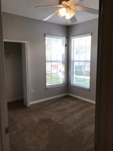 1727 San Silvestro Dr in Venice, FL - Foto de edificio - Building Photo