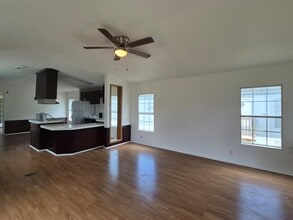 5807 Fletcher St in Crosby, TX - Building Photo - Building Photo