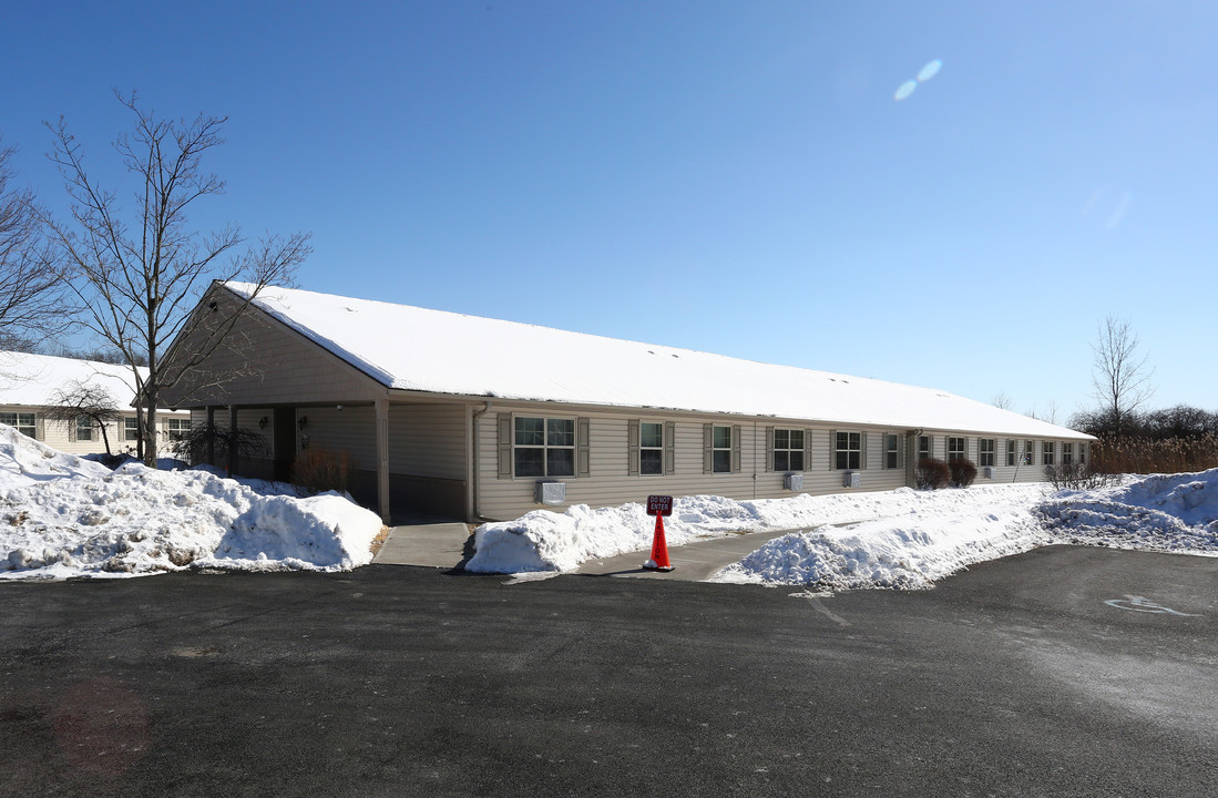 Bethany Village Apartments in Coxsackie, NY - Foto de edificio