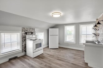 1314 22nd St in Two Rivers, WI - Building Photo - Building Photo