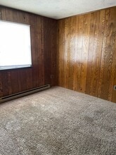 621 Nelson Ct in Lebanon, MO - Building Photo - Building Photo