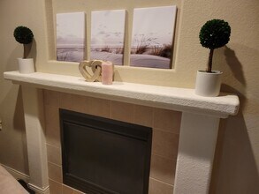 1850 Stoney Ln in Slinger, WI - Foto de edificio - Building Photo