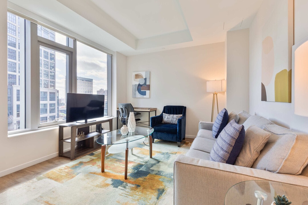 131 Seaport Blvd in Boston, MA - Building Photo