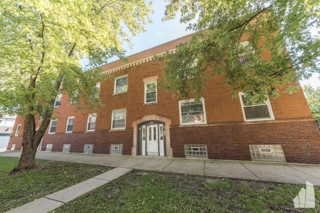 property at 3521 W Grace St