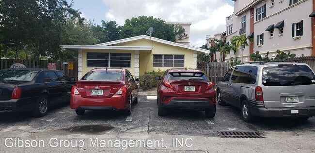 1019 NE 17th Terrace in Fort Lauderdale, FL - Building Photo - Building Photo