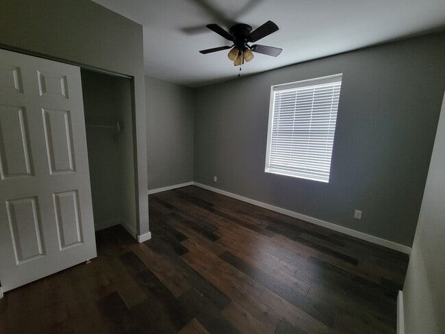 4180 Neosho St, Unit 1st Flooor in St. Louis, MO - Foto de edificio - Building Photo