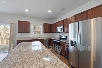 5445 Rutledgeville Ln in Knightdale, NC - Building Photo - Building Photo