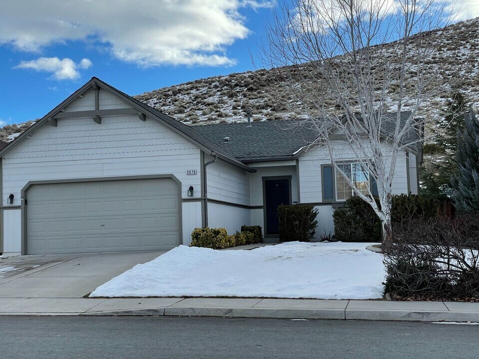 3976 Culpepper Dr in Sparks, NV - Building Photo