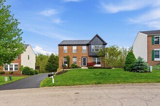 316 Bridlewood Ct in Canonsburg, PA - Foto de edificio - Building Photo